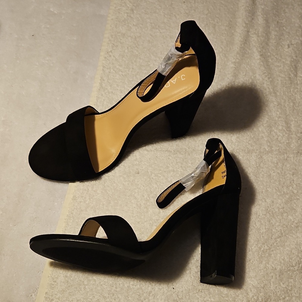 J. Adams Black Suede Strappy Block Heel Ankle Strap Open Toe Buckle Size 8.5